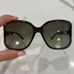Gucci sun glasses tortoise tone